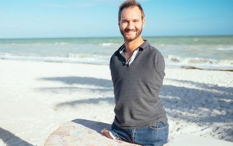 Nick Vujicic: Viên mãn bên gia đình nhỏ, mọi mong ước đều thành hiện thực 8 anh-chap-nhan-co-the-khac-biet