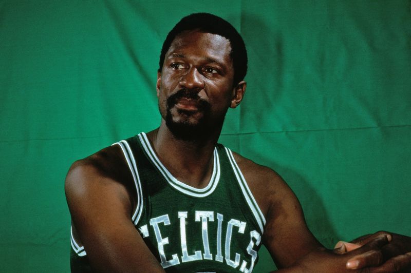Bill Russell: Huyền thoại bóng rổ của NBA qua đời tuổi 88 7 Bill Russell