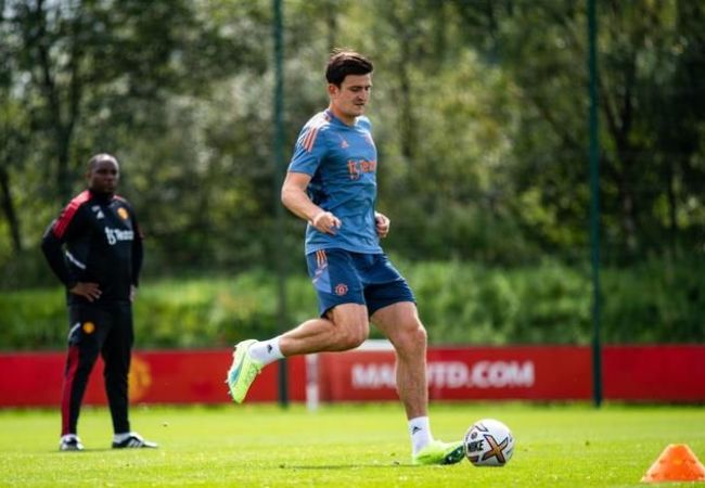 Harry Maguire nguy cơ bị tước băng thủ quân đội trưởng Man Utd 8 maguire nỗ lực tập luyện