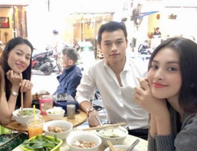 Hoa hậu Tiểu Vy sau 4 năm đăng quang: nhan sắc thăng hạng, chưa một lần công khai người yêu 11 Cô từng vướng tin đồn hẹn hò với thiếu gia Thế Anh.
