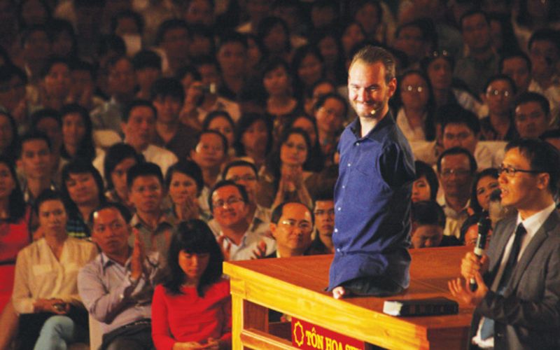 Nick Vujicic: Viên mãn bên gia đình nhỏ, mọi mong ước đều thành hiện thực 9 nick-vujicic-tai-viet-nam