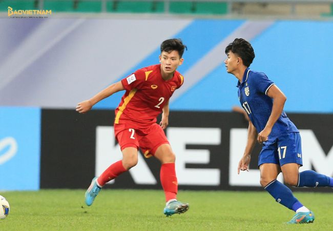 Sau V-League nhiều cầu thủ có cơ hội gia nhập đội tuyển Việt Nam 8 phan tấn tài