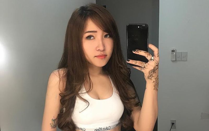 Điểm qua 5 nữ streamer đình đám của làng game Việt 10 uyen-pu