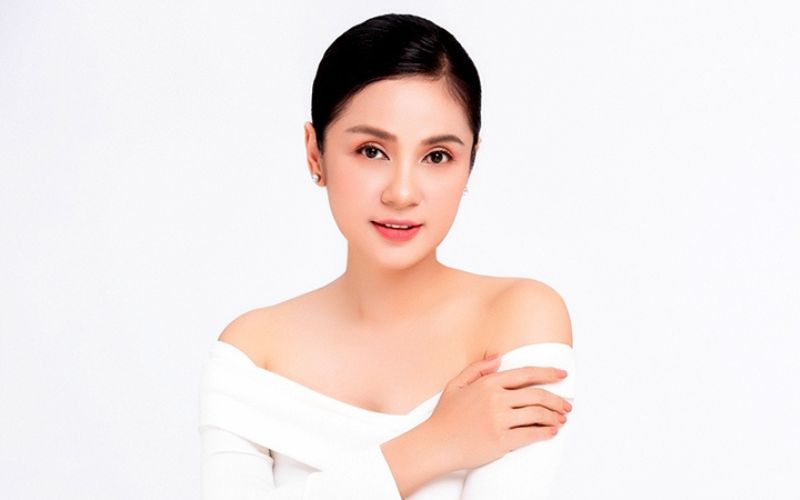 Việt Trinh lên tiếng khi bị đồn là có đại gia nuôi 8 ve-dep-man-ma-cua-viet-trinh