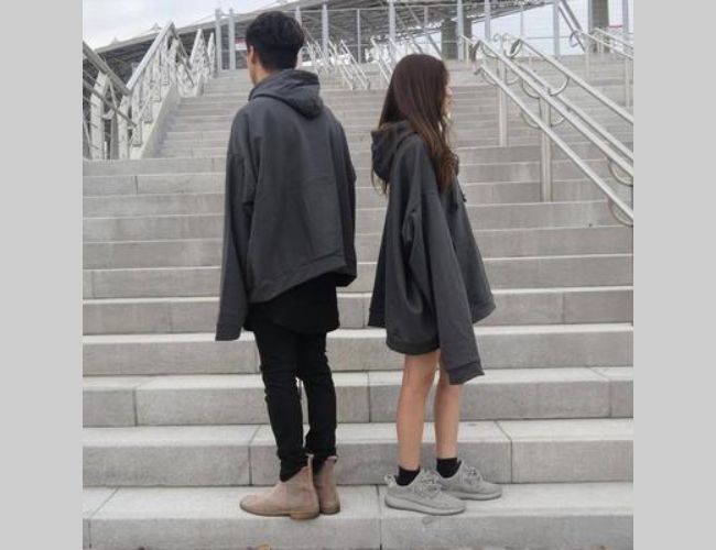 Thế nào là "chúng ta không hợp nhau"? 7 Anh chỉ biết gọi món anh thích và vui vẻ thưởng thức món ăn.