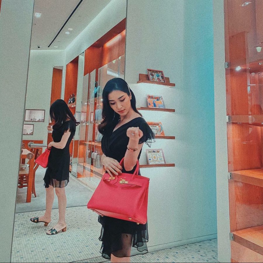 Chia tay thiếu gia Long An: Hoà Minzy xinh đẹp rạng rỡ, hàng hiệu nhiều không xuể - 7
