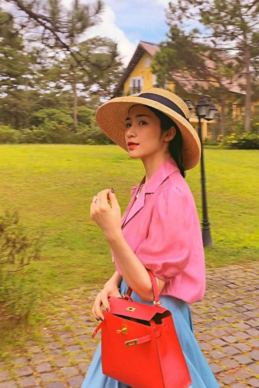 Chia tay thiếu gia Long An: Hoà Minzy xinh đẹp rạng rỡ, hàng hiệu nhiều không xuể - 6