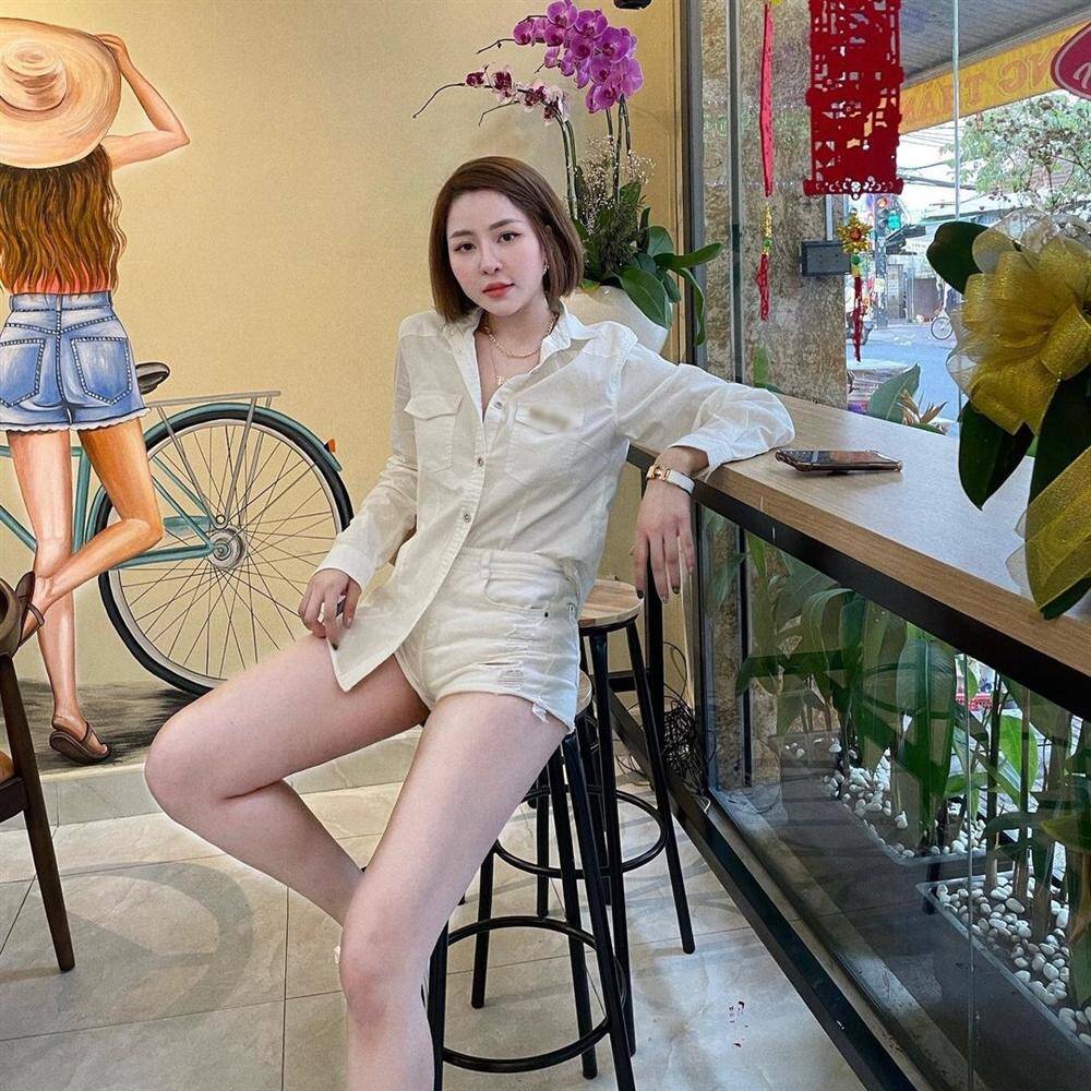 Hot girl Trâm Anh thích mặc quần hot pants dù dễ gây hiểu nhầm - 3