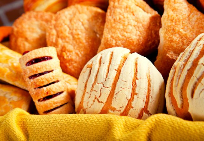 Tổng hợp 6 món ăn vặt tuyệt đối không nên ăn trước khi ngủ 12 bánh mì ngọt