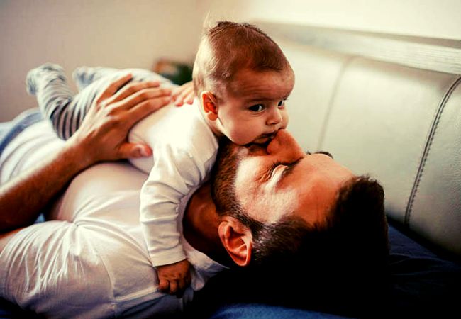 Chứng mất ngủ sau sinh kéo dài có phải là dấu hiệu trầm cảm? đáng lo không? 13 chồng làm gì vợ trầm cảm sau sinh