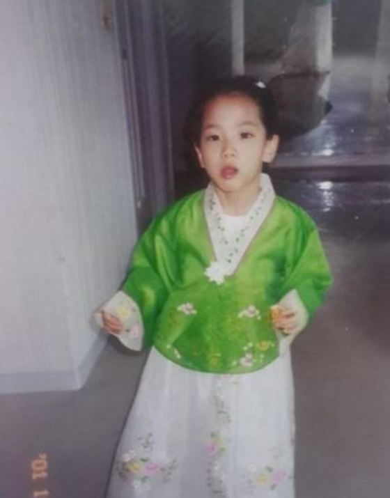 2 công chúa nhà mỹ nhân SM đều là bản sao lúc nhỏ của Jisoo (BLACKPINK) - Ảnh 4.