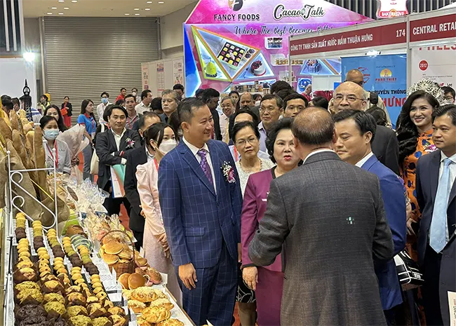 Gần 300 doanh nghiệp trong nước và quốc tế tham gia triển lãm ngành lương thực thực phẩm TP.HCM 6 Gần 300 doanh nghiệp trong nước và quốc tế tham gia triển lãm ngành lương thực thực phẩm TP.HCM - 300 doanh nghiep trong nuoc va quoc te tham gia trien lam nganh luong thuc thuc pham
