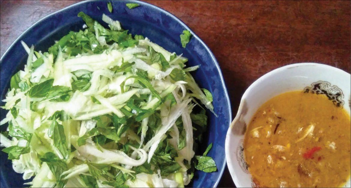 Dưa hường vằm chấm nước ruốc