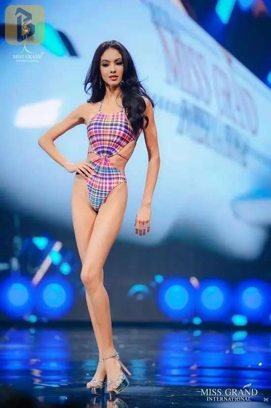 Fabiola Valentin từng đạt danh hiệu Á hậu 2 tại Miss Universe Puerto Rico 2019.
