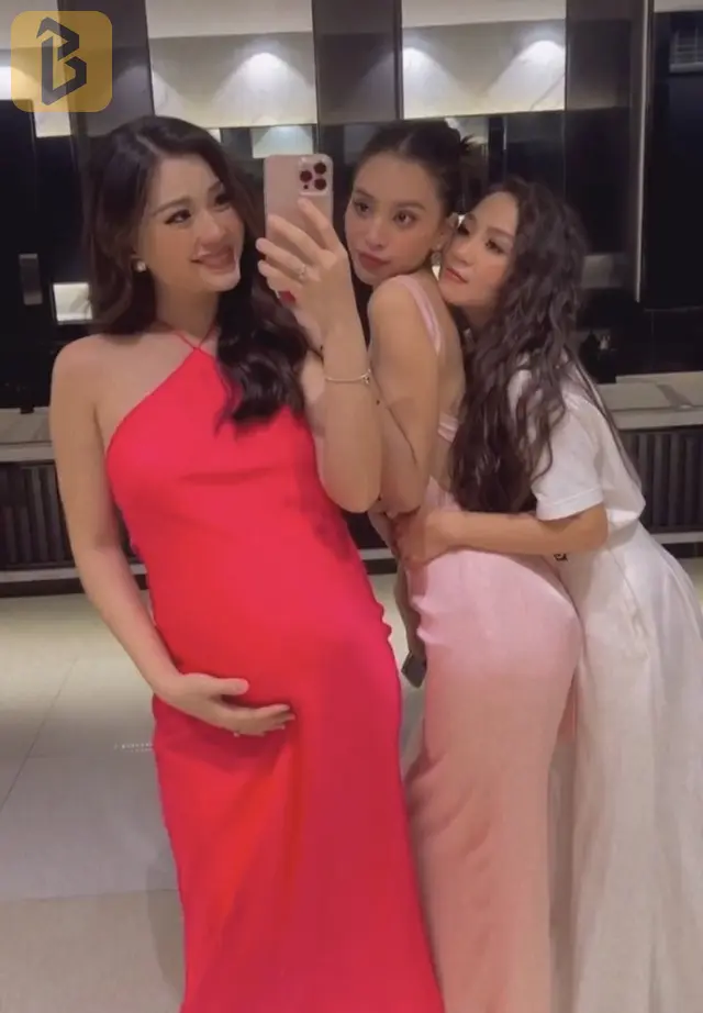 Toàn cảnh đám cưới Đỗ Mỹ Linh và ông xã doanh nhân: lễ đường được trang trí như vườn cổ tích, dàn sao Việt đình đám đổ bộ 16 Toàn cảnh đám cưới Đỗ Mỹ Linh và ông xã doanh nhân: lễ đường được trang trí như vườn cổ tích, dàn sao Việt đình đám đổ bộ - a hau diem trang hoa hau tieu vy result
