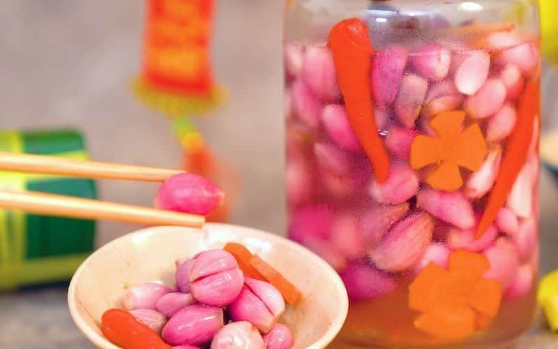 Cách muối dưa hành ngày Tết ngon chuẩn vị chống ngấy cho mâm cơm 10 cách muối dưa hành ngày tết