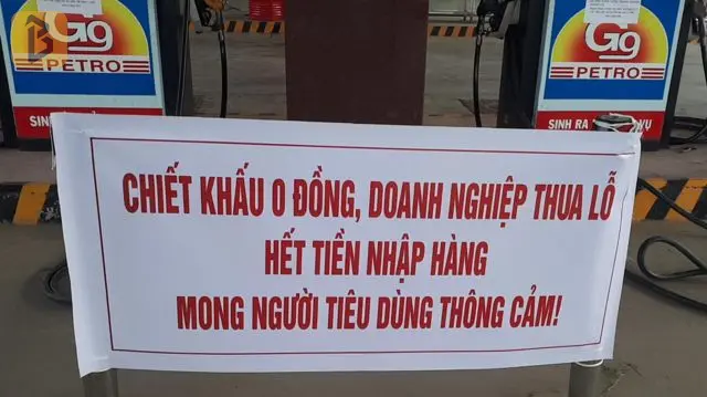 Vì sao miền Nam lâm vào tình trạng thiếu xăng dầu trầm trọng? 8 Ông Tùng cho biết vấn đề các doanh nghiệp tư nhân đang gặp khó khăn là nguồn cung và chiết khấu.