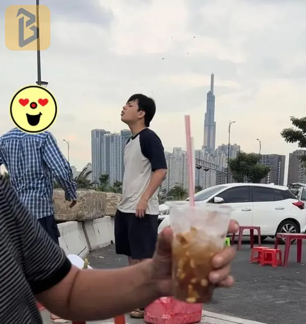 Mai Anh lên tiếng về việc cô và JayKii cãi vã với người bán nước 7 Hình ảnh được lan truyền trên mạng xã hội ngày 24/10.