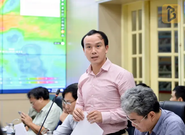 Bão Nesat có gây mưa lũ cho miền Trung? 7 ông Hoàng phúc lâm