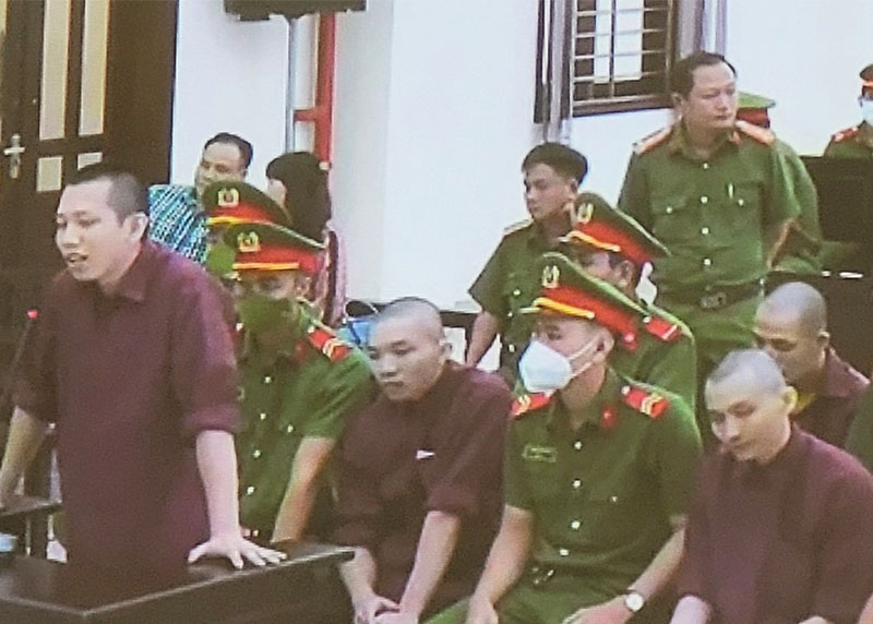 Tòa tuyên án ‘thầy ông nội’ Lê Tùng Vân và 5 đồng phạm trong vụ Tịnh Thất Bồng Lai.