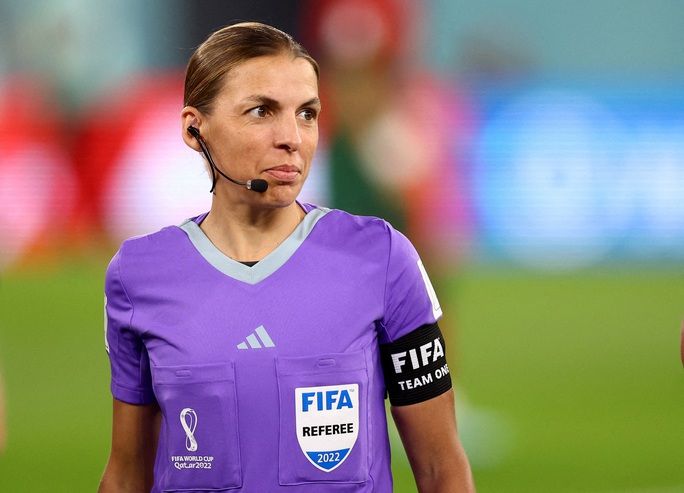 Danh tính nữ trọng tài chính đầu tiên trong World Cup