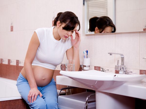 Mang thai mắc suy giáp có nghiêm trọng không?