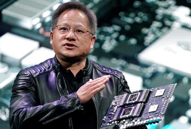 Nvidia thành nhà thiết kế chip lớn nhất thế giới