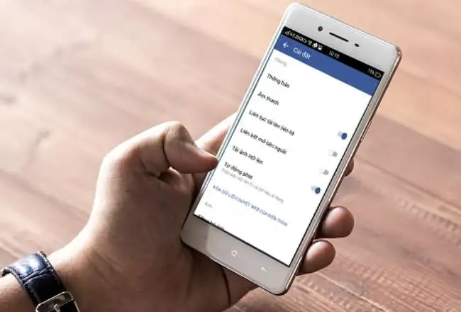 Lợi ích của tính năng lướt Facebook không cần dùng tay